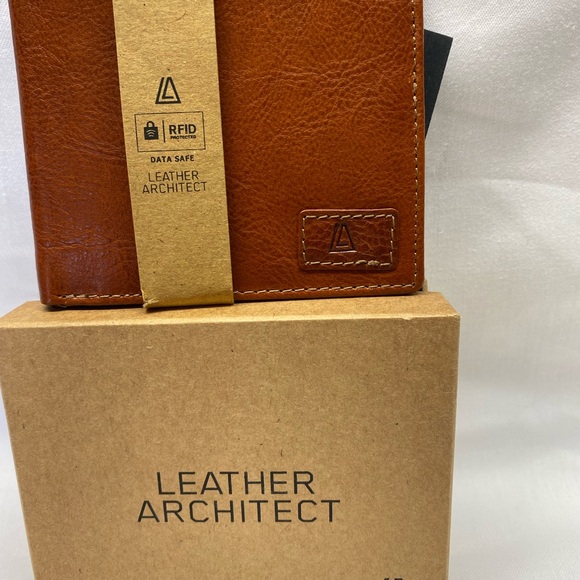 NWT Leather Architect Real Italian Leather RFID Bifold Wallet. - Picture 2 of 9